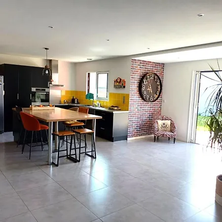 Casa de Férias Grande Maison Proche